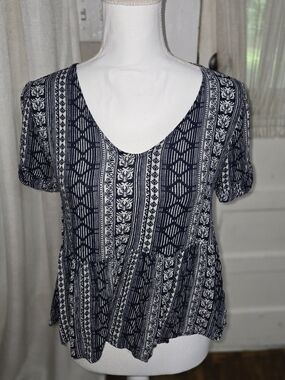 Everly Navy and White Printed V-Neck Peplum Tunic